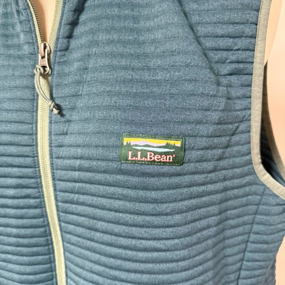 L.L. Bean Airlight Vest - Picture 3 of 9